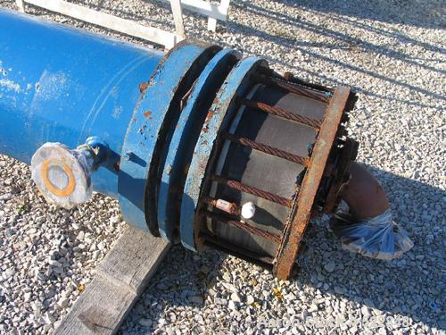USED: Graphite Karbate shell and tube heat exchanger manufactured byKarbate Vicarb Inc, Strongsville OH, size 17-216. Built in 1990.Weight 3400 pounds. Pressure rating both sides is 75 psi with testp...