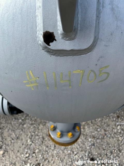 Used Wuxi Chemical Equipment Horizontal 234 Square Foot Shell and Tube Heat Exchanger. Duplex 2205 stainless steel tubes rated 532 psi at 32 to 430 degrees F, 9' Tube length, 130 tube holes. Carbon s...