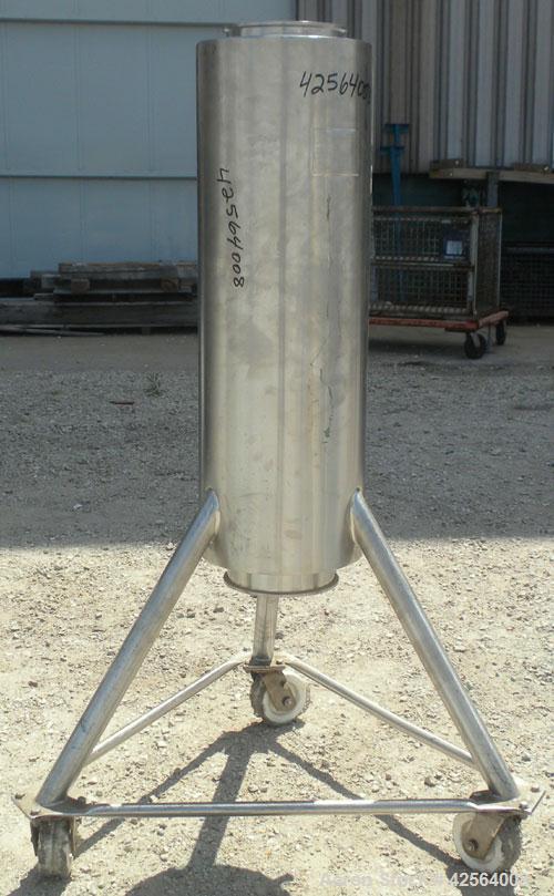 Used Allegheny Bradford Shell and Tube Heat Exchanger, 20 square feet, 316 stainless steel, vertical. (26) 7/8" Diameter x 39-1/2" long tubes. 5/8" Inlet/outlet shell. No heads. Mounted on 3 stainles...