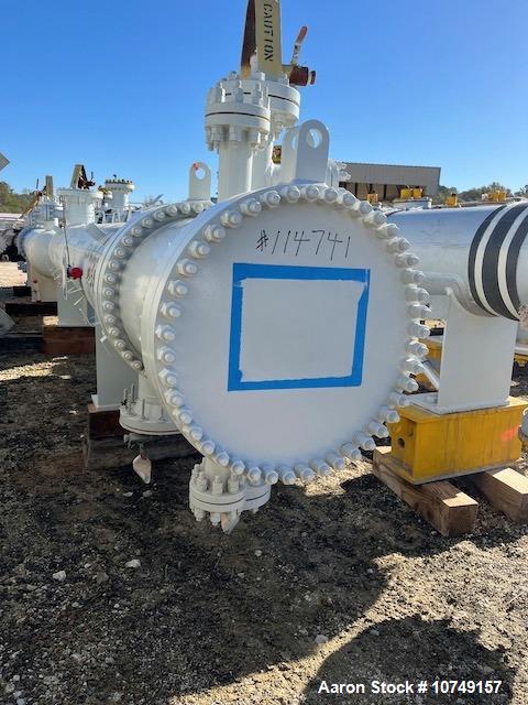 Used Fabsco Horizontal 284 sq. ft. Shell and Tube Heat Exchanger. Duplex 2205 stainless steel tubes rated 150 psi at 32 to 150 degrees F, 14' Tube length. Carbon steel head. Carbon Steel shell rated ...