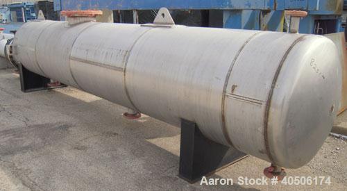 Unused- Mueller U Tube Shell and Tube Heat Exchanger/ Reboiler, 1270 squarefeet, horizontal. STI Tema Type BKU, Tema Size 24/40-216, Tema Class B. 40’’ diameter 304L stainless steel shell rated 100 p...