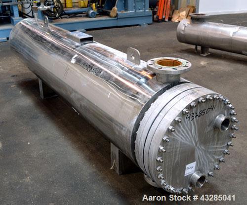 Used Yula U Tube Shell & Tube Heat Exchanger, 672 Square Feet, Model WCV-8J-108AA2S. 316L Stainless steel tubes, tube sheet and bonnet. (321) U tubes rated 150 psi at 350 degrees F., 304 stainless st...