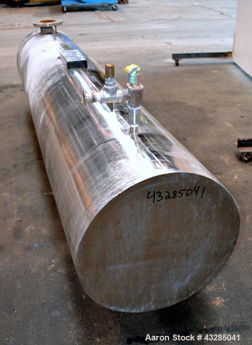 Used Yula U Tube Shell & Tube Heat Exchanger, 672 Square Feet, Model WCV-8J-108AA2S. 316L Stainless steel tubes, tube sheet and bonnet. (321) U tubes rated 150 psi at 350 degrees F., 304 stainless st...