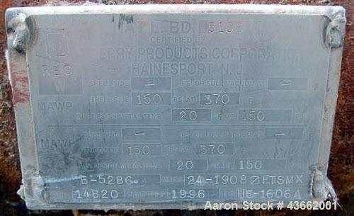 Used Perry Products Multiple Pass Shell & Tube Heat Exchanger, 1905 Square Feet, Horizontal. Carbon steel shell rated 150 psi at 20 to 370 degrees F. (486) 3/4" diameter x 20' long 316L stainless ste...