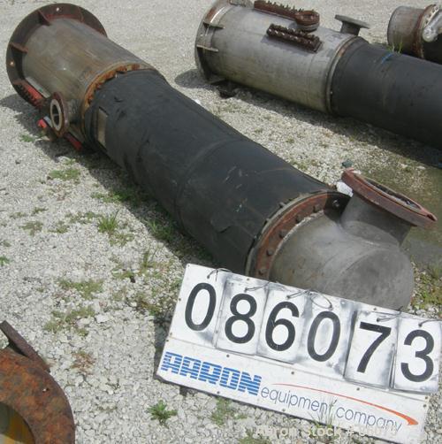 USED: Roben single pass shell and tube heat exchanger, 201 square feet, vertical. Carbon steel shell rated 100 psi at 212 deg F, (206) 3/4" diameter x 5' long 316 stainless steel tubes rated 50 psi/F...