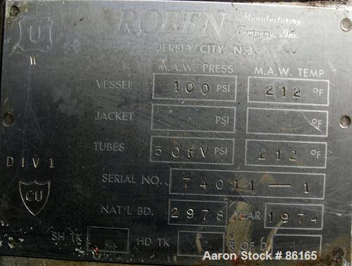USED: Roben single pass shell and tube heat exchanger, 200 square feet, vertical. Carbon steel shell rated 100 psi at 212 deg F, (204) 3/4" diameter x 5' long 316 stainless steel tubes rated 50 psi/F...
