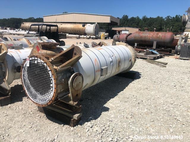 Used – Southern Heat Exchanger 1220 sq. ft. Vertical Shell & Tube Heat Exchanger