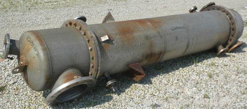 Used Wolfe Mechanical and Equipment Single Pass Shell and Tube Heat Exchanger, 1285 square feet, vertical. 304 Stainless steel shell rated 100 psi at 300 degrees F. (656) 3/4" Diameter x 120’' long 3...
