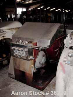USED:Gaulin homogenizer, model 1000MF18B25PS, stainless steel.Capacity 1000 gallons per hour. 2 stage homogenizing valve assembly,manually operated. Poppet style suction and discharge valves. Require...