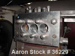 USED:Gaulin homogenizer, model 1000MF18B25PS, stainless steel.Capacity 1000 gallons per hour. 2 stage homogenizing valve assembly,manually operated. Poppet style suction and discharge valves. Require...