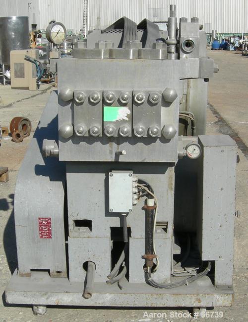 Used APV Gaulin Homogenizer, Type MC45-3TBS. Stainless steel construction on product contact parts. Working capacity 3307 gallon/hour (12,500 liter/hr). Working pressure 3075 psi (205 bar). Ball valv...