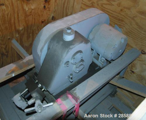 USED: Delaval homogenizer powered by a 3/4 hp, 1150 rpm motor.Unit is mounted on stand with casters. Model 1 LB, hydro pulse,made by Delaval in 1962.