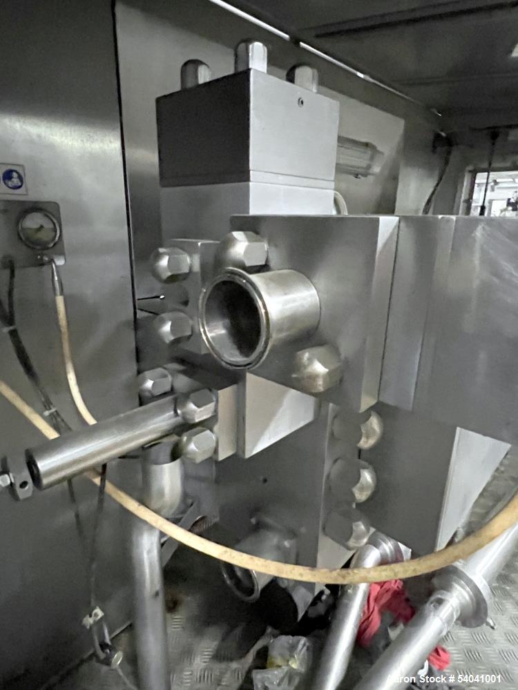Used SPX APV Gaulin UHT Homogenizer, Model G185Q-4.7P | 18,000 L/H | 200 kW Motor | 25 Bar Outlet | Stainless Steel | Schneider VFD | 833 Hours