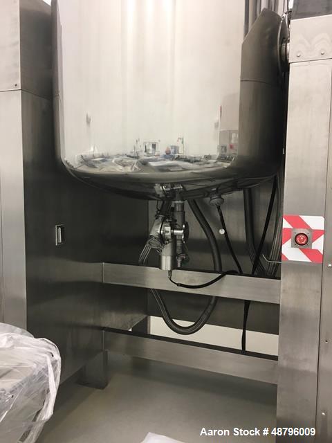 Used Mizuho Homogenizer, Model VT-1-1000. 1000 liter capacity. Includes: 3hp paddle mixer, 7.5hp scraping mixer, 30hp ultra mixer, 7.5hp oil hydraulic pump, 2hp tilting motor. 3 Phase, 480V, 60 Hz.