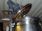 Used Koruma Disho V170/1300 Homogenizer. Usable for food, cremes, gels. Set size up to 1100 liter. Double jacketed, 87 psi (6 bar), with vacuum. Working environment 36.2 psi (2.5 bar). With new, mode...