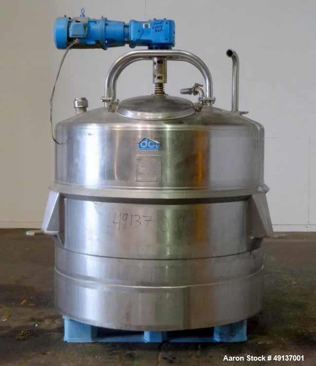 Used DCI Scraper Agitated Mixing Kettle, 400 Gallon, Stainless Steel, Vertical.