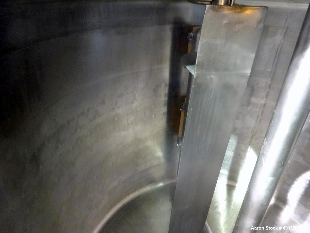 Used DCI Scraper Agitated Mixing Kettle, 400 Gallon, Stainless Steel, Vertical.