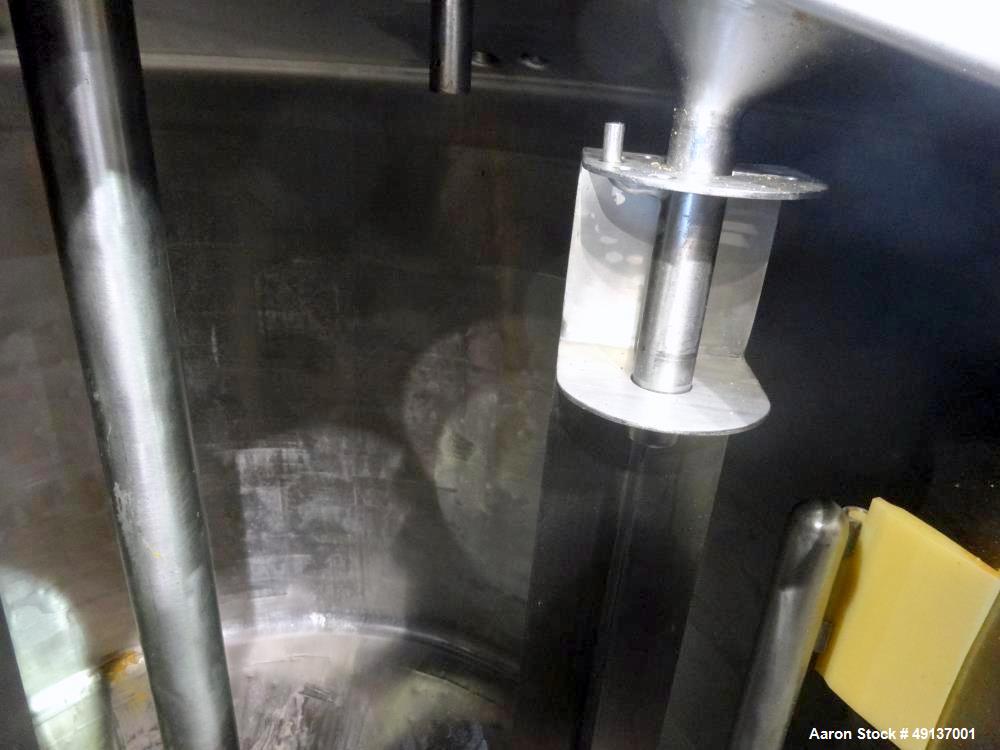 Used DCI Scraper Agitated Mixing Kettle, 400 Gallon, Stainless Steel, Vertical.