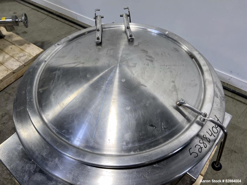 Used- Groen Electric Steam Jacketed Kettle, Model EE-40, 40 Gallon Capacity, 304 Stainless Steel. Approximate 26" diameter x...