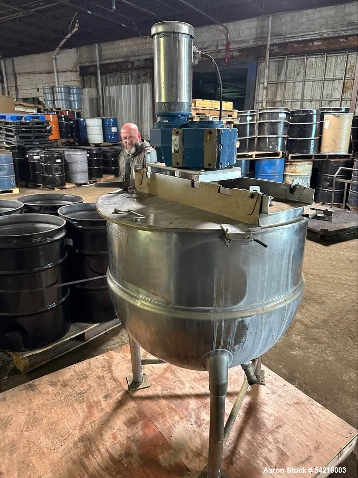 Used Groen Kettle, 100 Gallon capacity, Model TA100 SP, Anchor style agitator.
