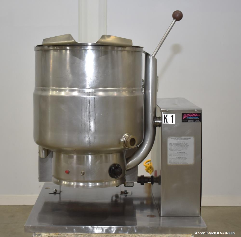 Used- Groen Table Top Kettle, Model TDH-40, 40 Quart Capacity, Stainless Steel. Approximate 16-1/2" diameter x 14" deep. Sel...