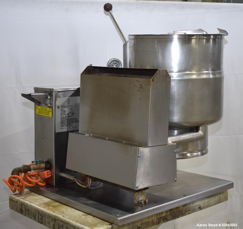 Used- Groen Table Top Kettle, Model TDH-40, 40 Quart Capacity, Stainless Steel. Approximate 16-1/2" diameter x 14" deep. Sel...