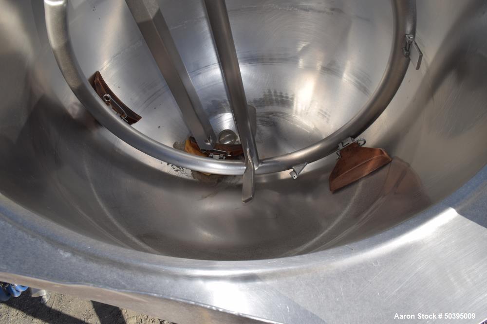 Used Hamilton Style CW Tilting Kettle, 150 Gallon, 316 Stainless Steel.