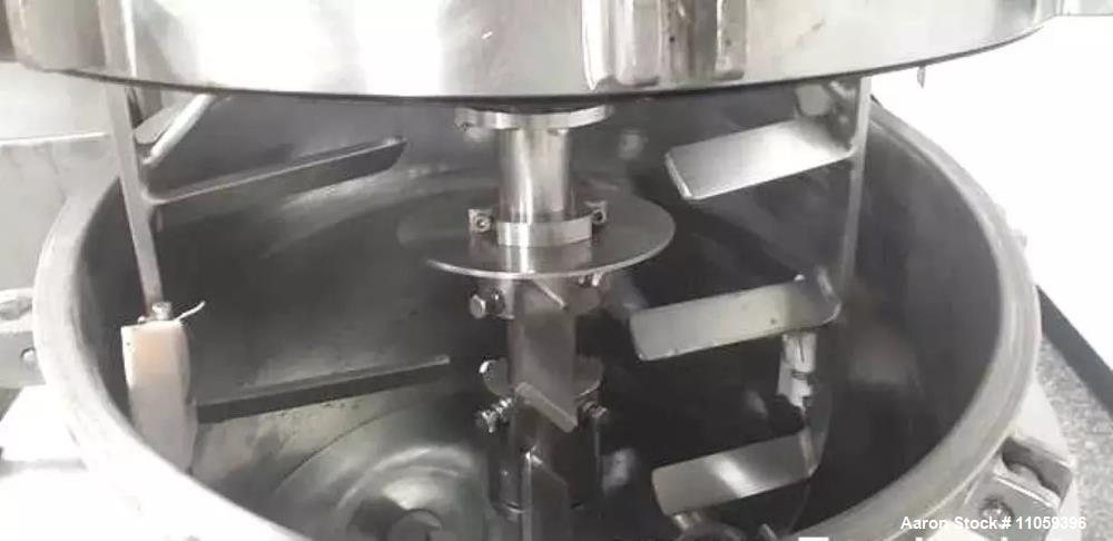 Used J.C. Pardo 13 Gallon Jacketed Vacuum Kettle | 316SS Triple Motion Agi-Mixer