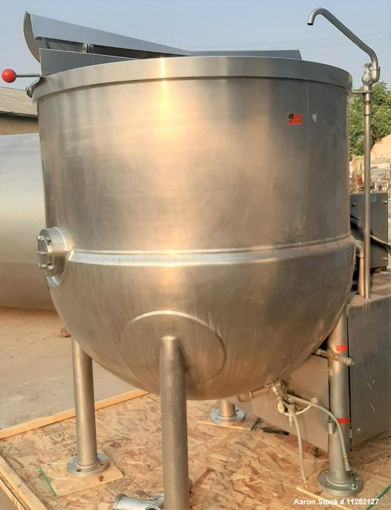 Used-JC Pardo & Sons (Cleveland) 300 Gallon Scrape Surface Agitated Kettle