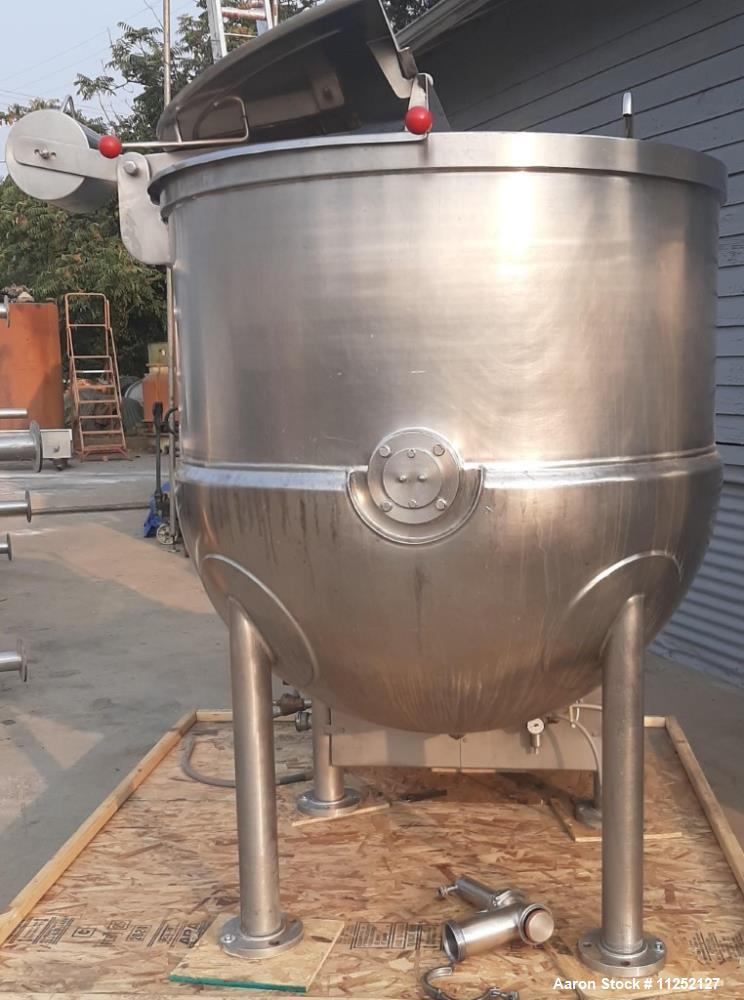 Used-JC Pardo & Sons (Cleveland) 300 Gallon Scrape Surface Agitated Kettle