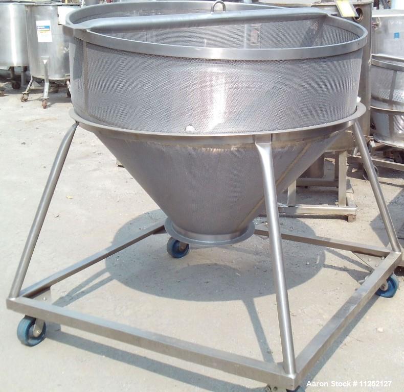 Used-JC Pardo & Sons (Cleveland) 300 Gallon Scrape Surface Agitated Kettle