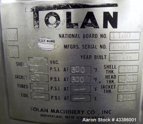 Used Tolan Machinery Kettle, 79 Gallon (300 Liter), 316 Stainless Steel, Vertical. 28" Diameter x 36" straight side. Open top with a 1/3 hinged cover, dished bottom. Internal rated Full Vacuum & 40 p...
