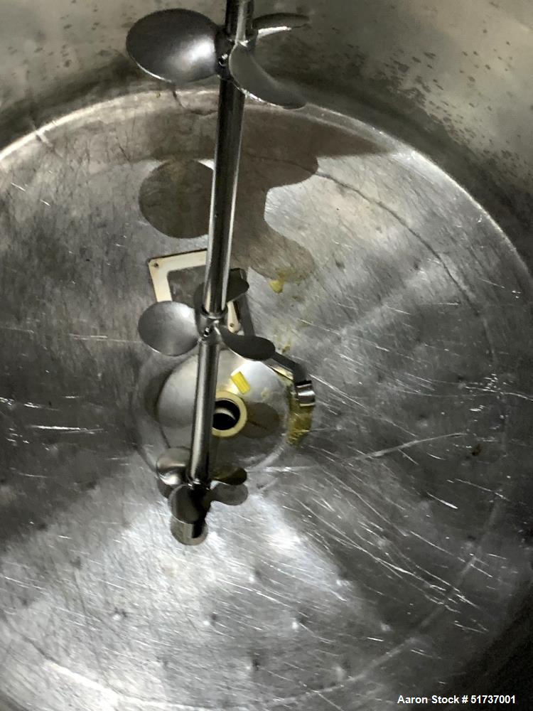 Viatec 112 Gallon Jacketed Mix Tank