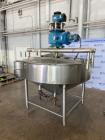 Used APV Crepaco Cooker / Kettle, Approximate 400 Gallon, Stainless Steel, Vertical. Flat top, coned bottom. Jacket rated 75 psi to -20 to 350 degrees F. Stainless steel agitator bridge. Center botto...