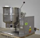 Used- Groen Table Top Kettle, Model TDH-40, 40 Quart Capacity, Stainless Steel. Approximate 16-1/2