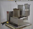 Used- Groen Table Top Kettle, Model TDH-40, 40 Quart Capacity, Stainless Steel. Approximate 16-1/2