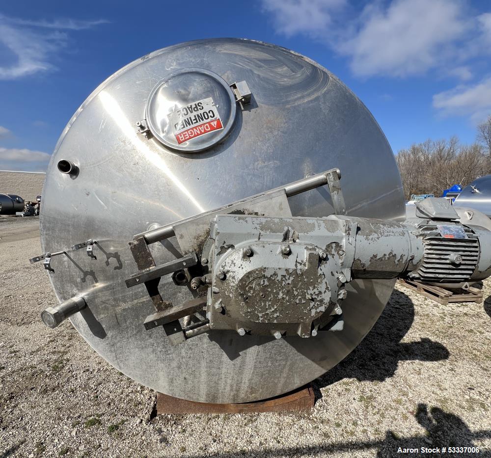 Cherry Burrell Tank, Approximately 3500 Gallons, Stainless Steel