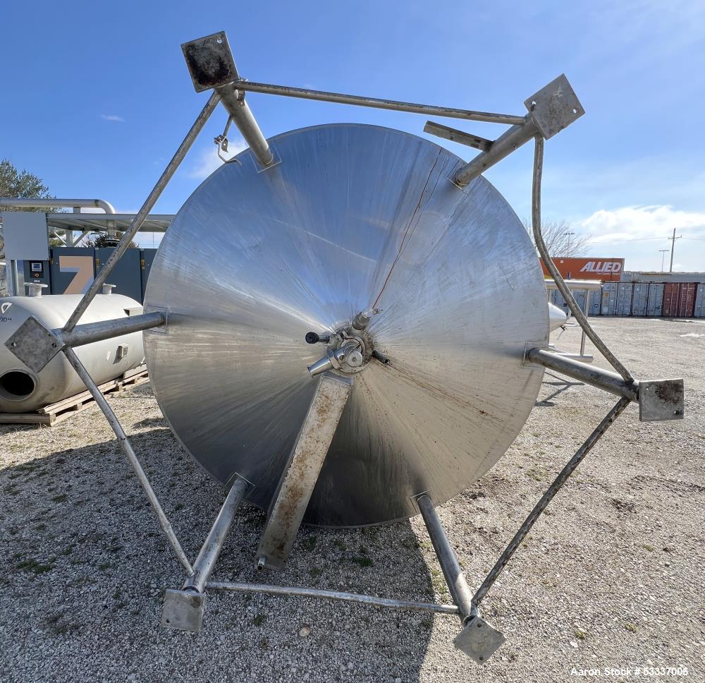 Cherry Burrell Tank, Approximately 3500 Gallons, Stainless Steel
