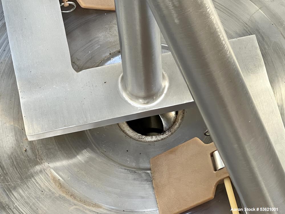 Lee Industries Model 500U7S 500 Gallon 316 Stainless Steel Agitated Kettle