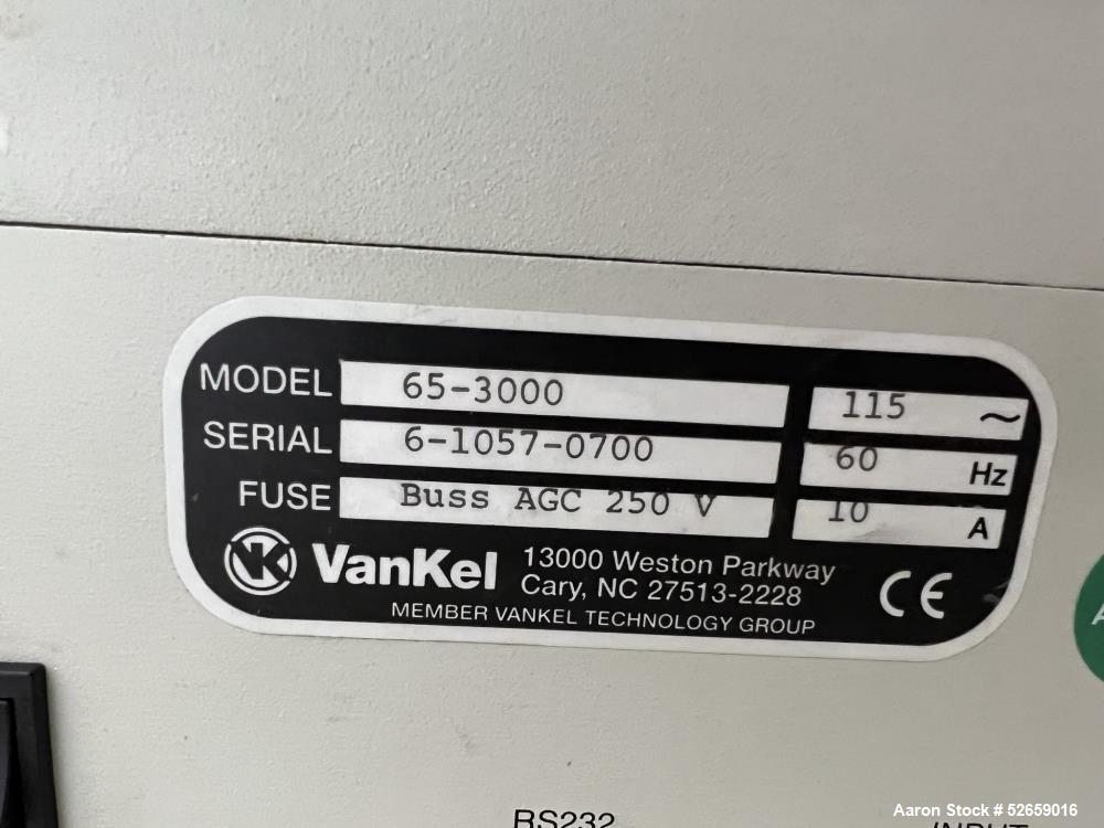 Usado- Equipo VanKel Lab, modelo 10-0700. Aparato VK 7010 configurado para 8 (4+4) husillos, (8) recipientes de 3-1/2' de di...