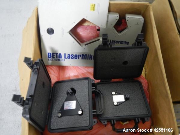 Used Beta Laser Mike, controller model 182-300, serial# 98-2862, with model 201-100, range from .25-25mm, +/- .006%, serial# 98-129 mike, model 202-200, range from .36-50.8mm, +/- .004%, serial# 98-0...