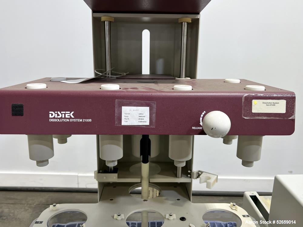 Used- Distek Dissolution System, Model 2100B.(6) built in vessel positions, 500ml to 1000ml Volume. 25-250rpm control range....