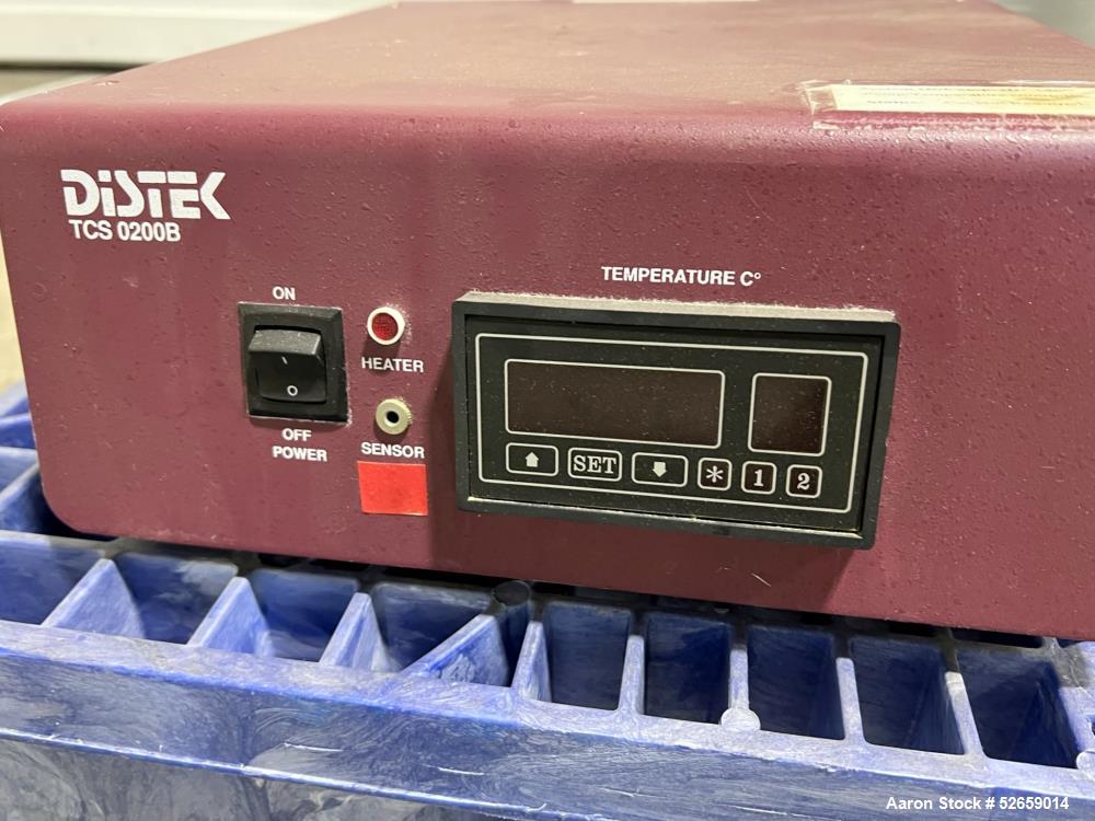 Used- Distek Dissolution System, Model 2100B.(6) built in vessel positions, 500ml to 1000ml Volume. 25-250rpm control range....