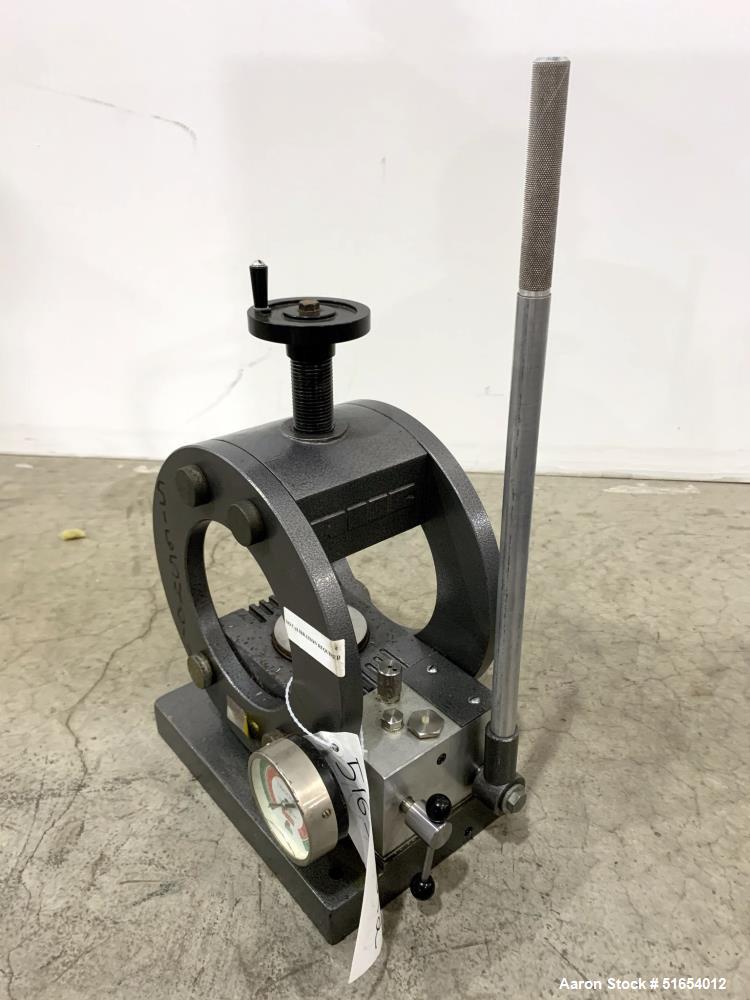 Used Beckman / RIIC Hydraulic Ring Press - 25 Ton Capacity, Benchtop