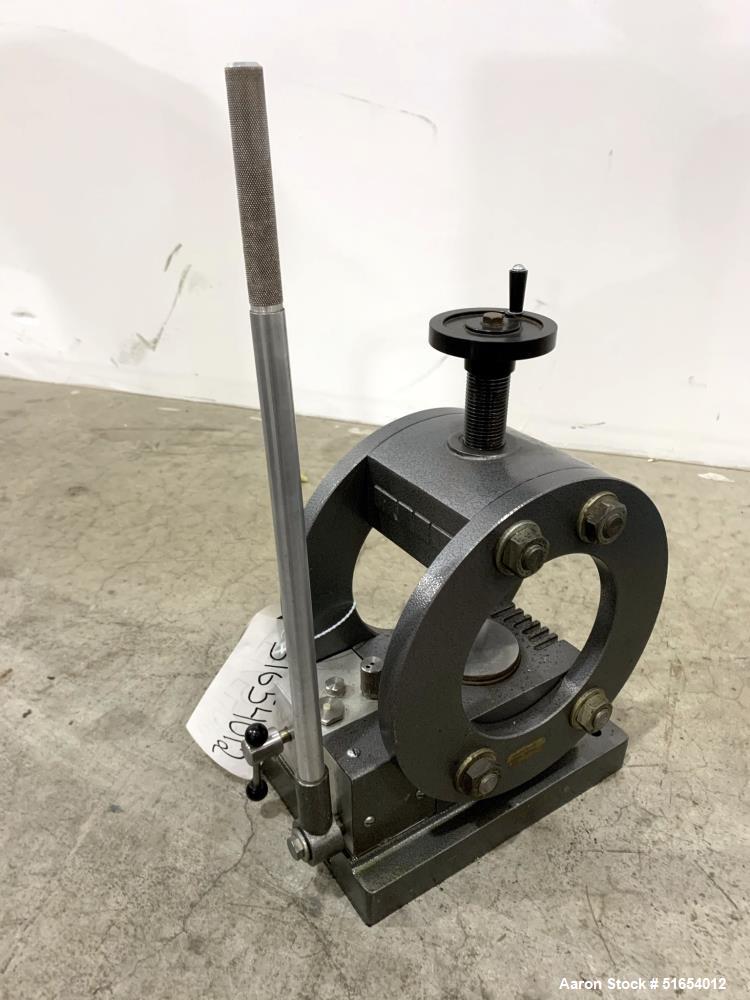 Used Beckman / RIIC Hydraulic Ring Press - 25 Ton Capacity, Benchtop