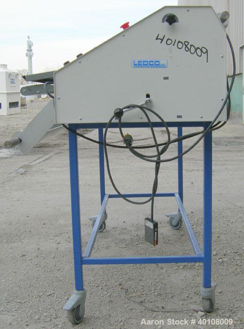 Used:  Ledco Inc. Signmaster 44" Hot Roll Laminator/Mounter.  Maximum laminating width 44", variable speed 1-25 feet per minute, laminating roll diameter 3", roll core size 3", film thickness 1 mil a...