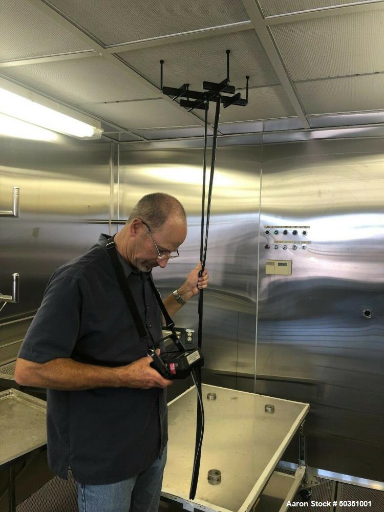 Used Cleanroom Class 10 200+ SF Portable Cleanroom Mobile Trailer.