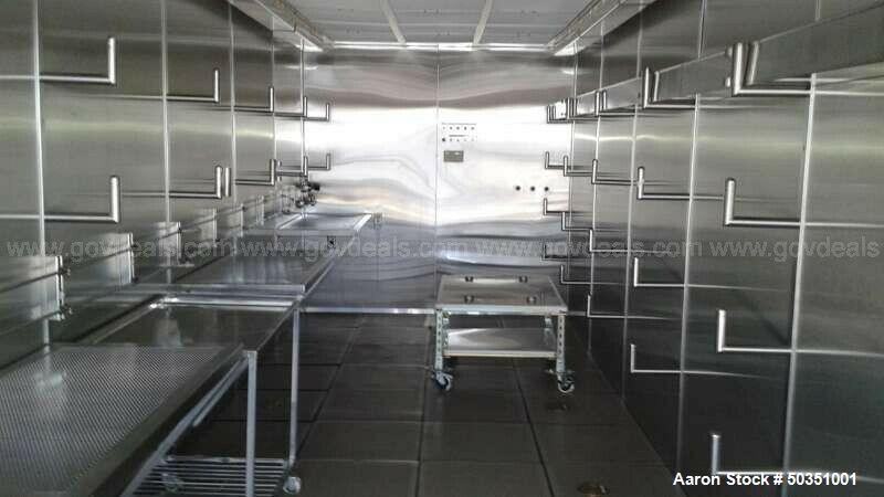 Used Cleanroom Class 10 200+ SF Portable Cleanroom Mobile Trailer.
