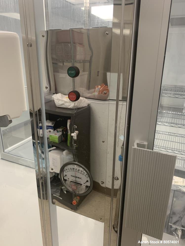 Used ISO 5 Clean Room with Ante Room and Pass Through.