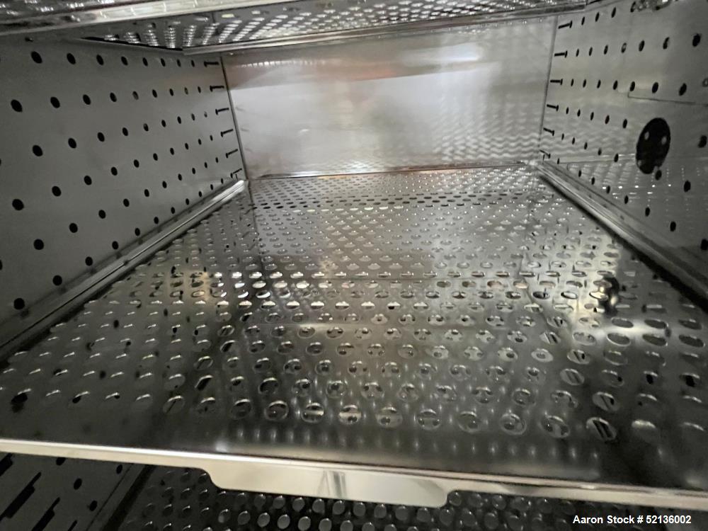 Used Caron Environmental Chambers / Incubator. Model 7000-10-1, 304 Stainless Steel Contact areas. 10 cubic foot (283 Liter) work space. 5 to 70 Degree Celsius Temperature Range. R-134A Refrigereant ...